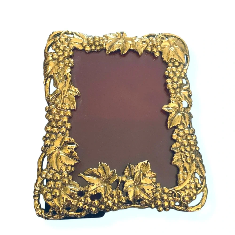 Picture Frame Brass Grape Leaf‎ Ornate Red Velvet Backing 5x7 MCM French Farm